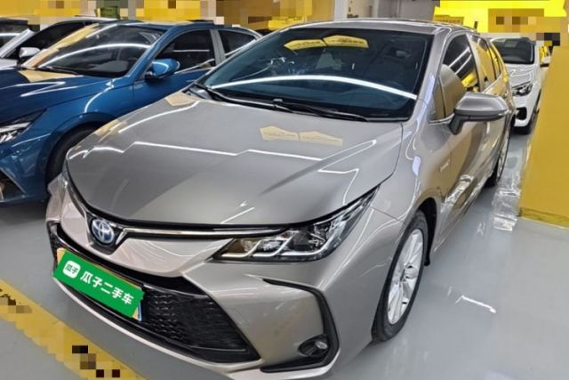 Ojetý Toyota Corolla 2023 1.8L Smart Electric Hybrid Dual-Motor Elite Edition