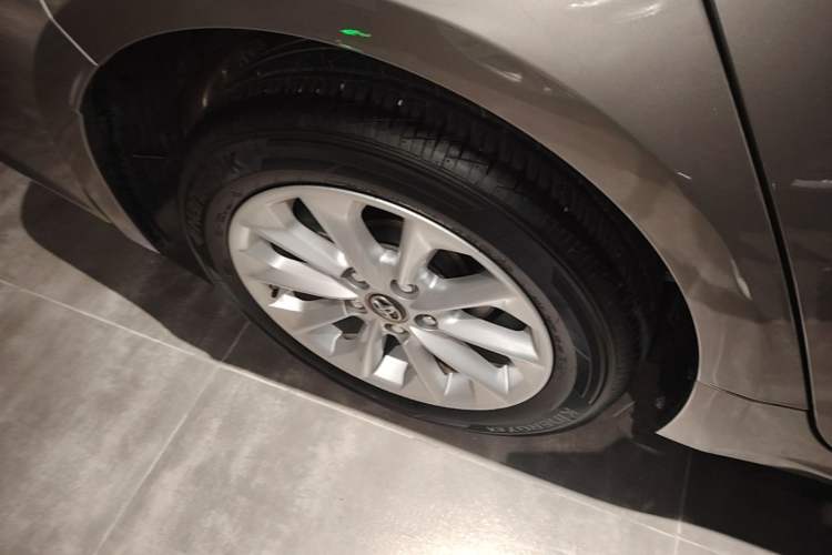 Used Toyota Corolla 2023 1.2T Elite Edition Right Rear Wheel Hub