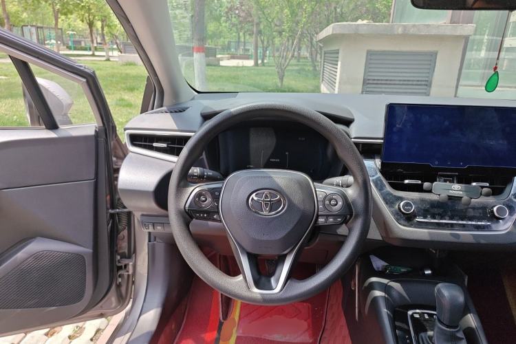 Used Toyota Corolla 2023 1.8L Smart Electric Hybrid Dual-Motor Elite Edition Steering Wheel