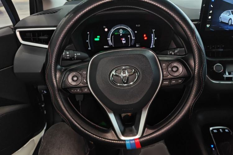 Used Toyota Corolla 2023 1.8L Smart Electric Hybrid Dual-Motor Pioneer Edition Steering Wheel