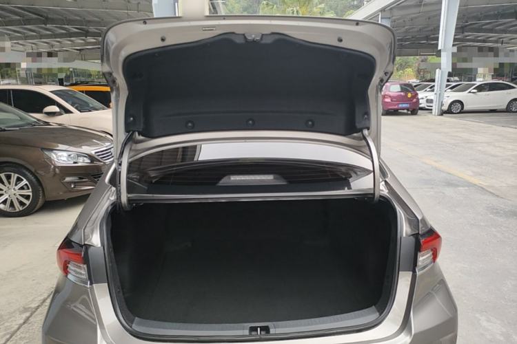 Used Toyota Corolla 2023 1.8L Smart Electric Hybrid Dual-Motor Elite Edition Trunk