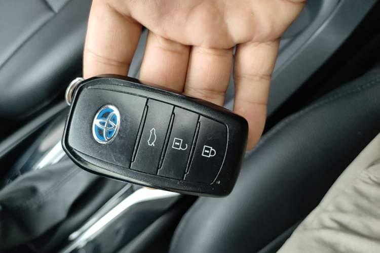 Used Toyota Corolla 2023 1.8L Smart Electric Hybrid Dual-Motor Elite Edition Vehicle Key