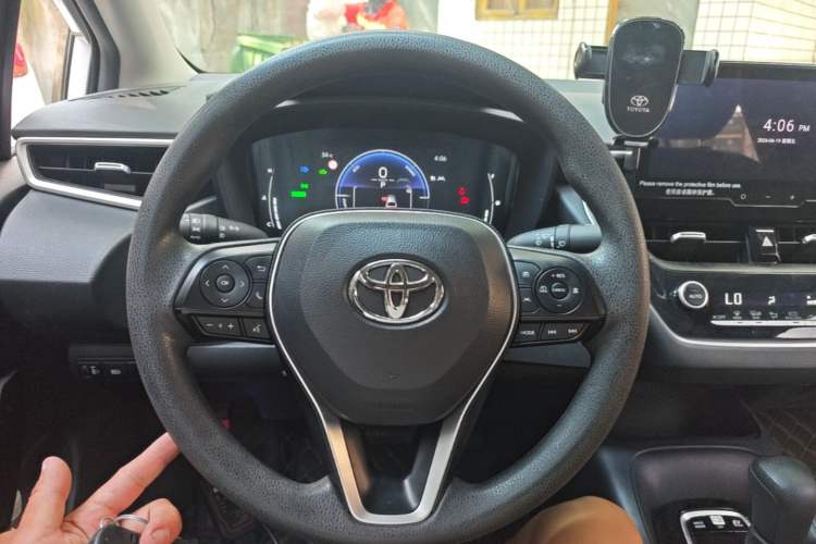 Used Toyota Corolla 2023 1.8L Smart Electric Hybrid Dual-Motor Elite Edition Steering Wheel