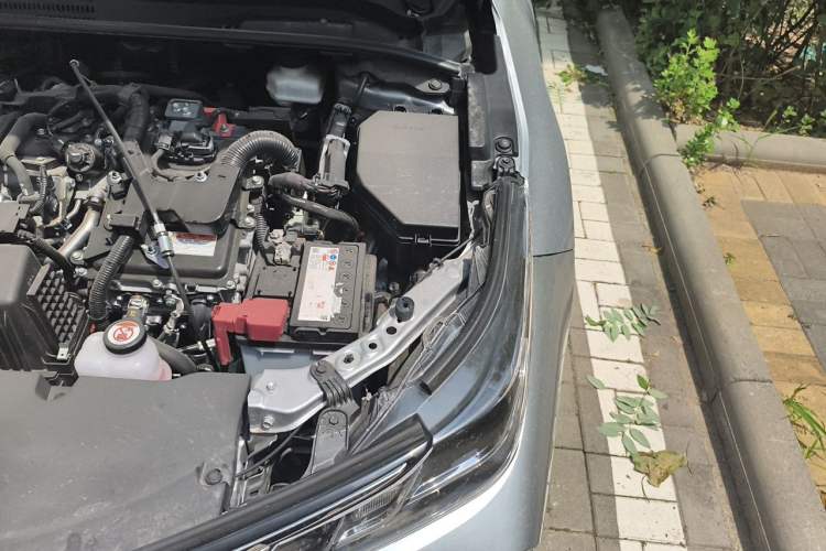 Used Toyota Corolla 2023 1.8L Smart Electric Hybrid Dual-Motor Elite Edition Engine Bay Left