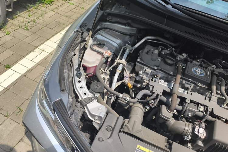 Used Toyota Corolla 2023 1.8L Smart Electric Hybrid Dual-Motor Elite Edition Engine Bay Right