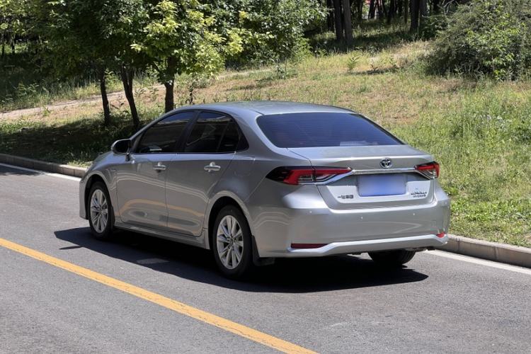 Used Toyota Corolla 2023 1.8L Smart Electric Hybrid Dual-Motor Elite Edition Exterior 3