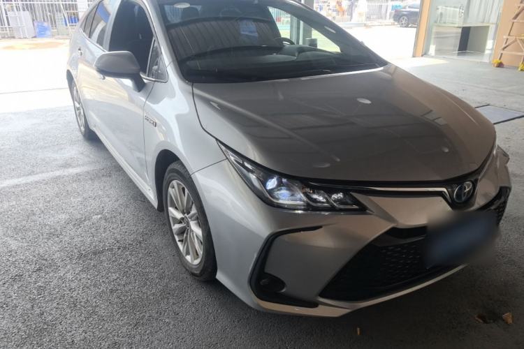 Used Toyota Corolla 2023 1.8L Smart Electric Hybrid Dual-Motor Elite Edition Front Right 45 Deg