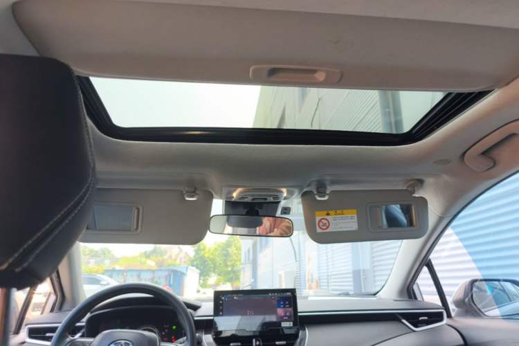 Used Toyota Corolla 2023 1.8L Smart Electric Hybrid Dual-Motor Elite Edition Headliner