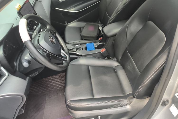 Used Toyota Corolla 2023 1.8L Smart Electric Hybrid Dual-Motor Elite Edition Left Front Seat