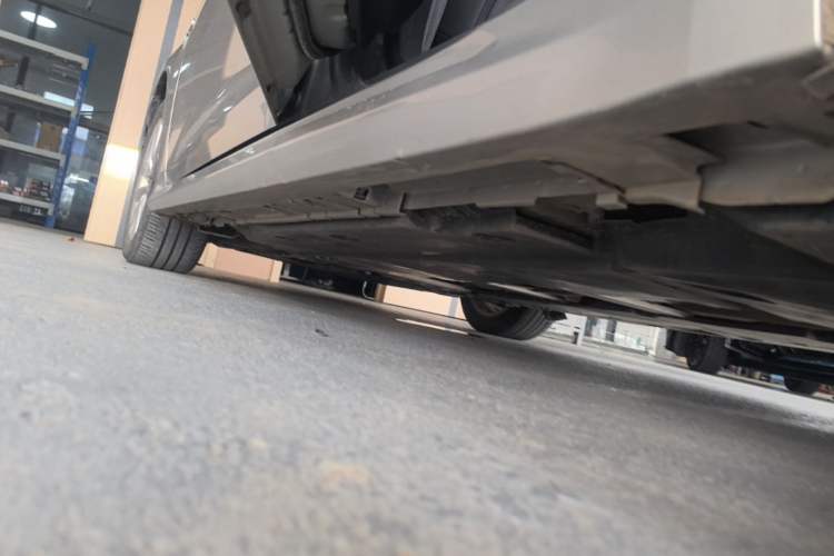 Used Toyota Corolla 2023 1.8L Smart Electric Hybrid Dual-Motor Elite Edition Left Side Sill