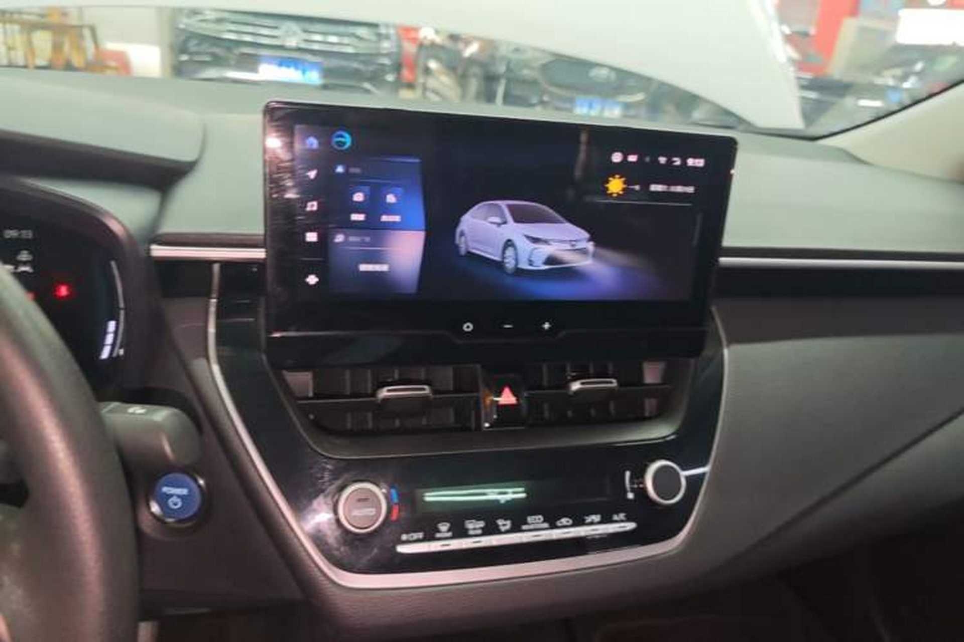 Used Toyota Corolla 2023 1.8L Smart Electric Hybrid Dual-Motor Elite Edition Audio And AC Panel
