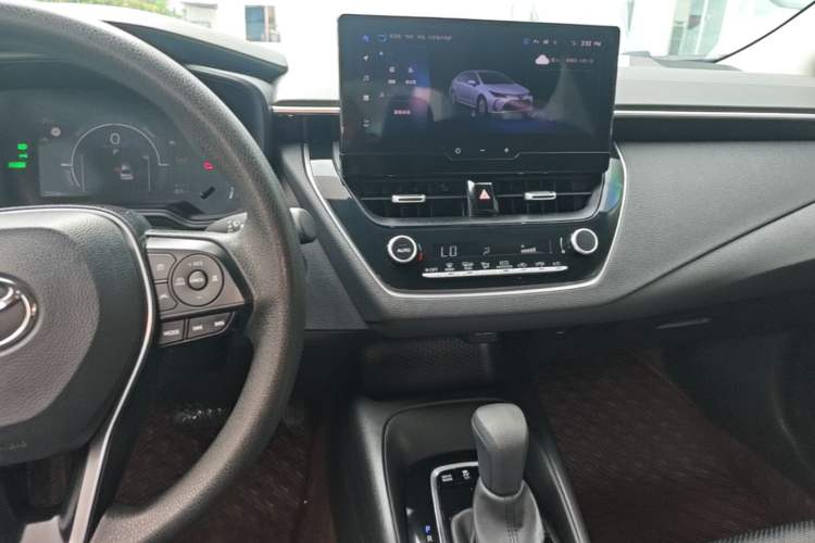 Used Toyota Corolla 2023 1.8L Smart Electric Hybrid Dual-Motor Elite Edition Audio And AC Panel