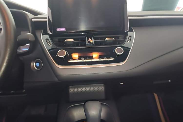 Used Toyota Corolla 2023 1.2T Elite Edition Audio And AC Panel