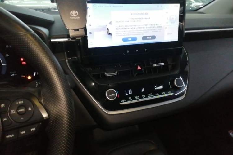 Used Toyota Corolla 2023 1.8L Smart Electric Hybrid Dual-Motor Elite Edition Audio And AC Panel