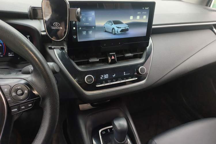 Used Toyota Corolla 2023 1.8L Smart Electric Hybrid Dual-Motor Pioneer Edition Audio And AC Panel