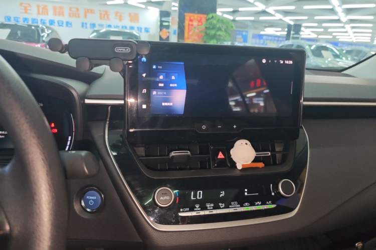 Used Toyota Corolla 2023 1.8L Smart Electric Hybrid Dual-Motor Elite Edition Audio And AC Panel