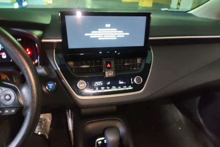 Used Toyota Corolla 2023 1.8L Smart Electric Hybrid Dual-Motor Pioneer Edition Audio And AC Panel