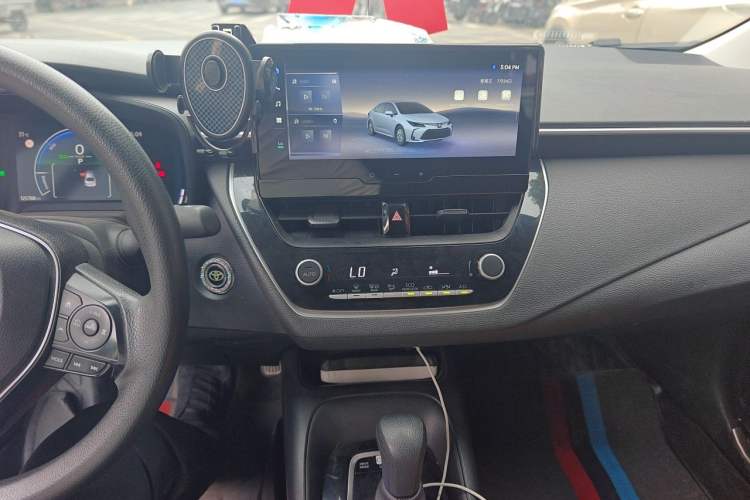 Used Toyota Corolla 2023 1.8L Smart Electric Hybrid Dual-Motor Pioneer Edition Audio And AC Panel