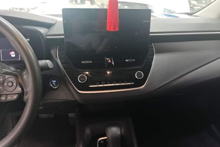 Used Toyota Corolla 2023 1.8L Smart Electric Hybrid Dual-Motor Elite Edition Audio And AC Panel