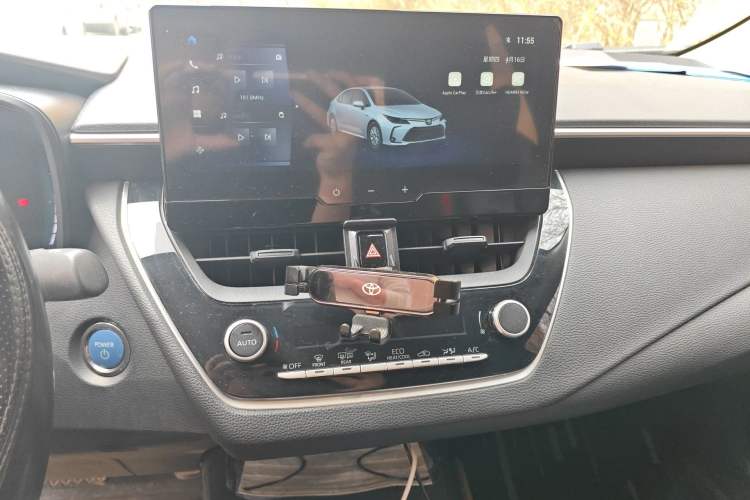 Used Toyota Corolla 2023 1.8L Smart Electric Hybrid Dual-Motor Pioneer Edition Audio And AC Panel