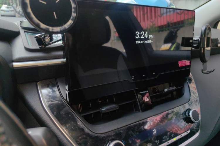 Used Toyota Corolla 2023 1.8L Smart Electric Hybrid Dual-Motor Pioneer Edition Audio And AC Panel