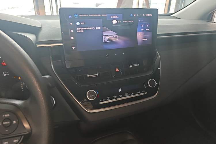 Used Toyota Corolla 2023 1.8L Smart Electric Hybrid Dual-Motor Elite Edition Audio And AC Panel