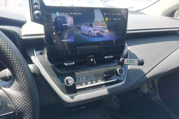 Used Toyota Corolla 2023 1.8L Smart Electric Hybrid Dual-Motor Elite Edition Audio And AC Panel