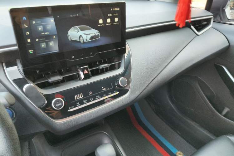 Used Toyota Corolla 2023 1.8L Smart Electric Hybrid Dual-Motor Pioneer Edition Audio And AC Panel