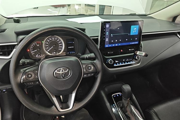 Used Toyota Corolla 2023 1.2T Elite Edition Center Console