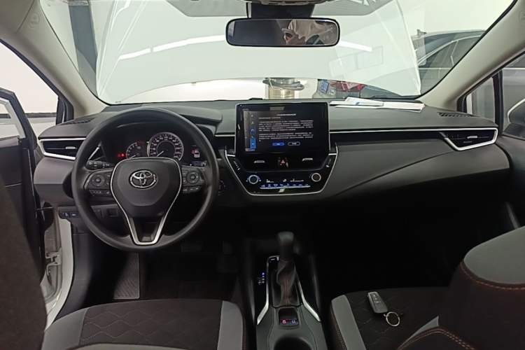 Used Toyota Corolla 2023 1.2T Elite Edition Center Console