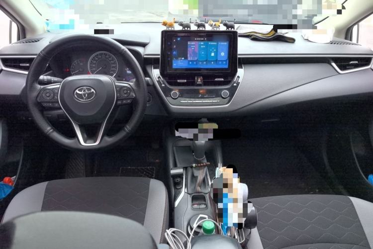 Used Toyota Corolla 2023 1.2T Elite Edition Center Console