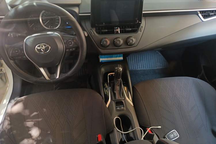 Used Toyota Corolla 2023 1.2T Pioneer Edition Center Console