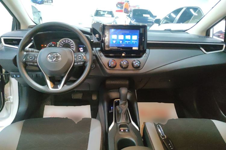 Used Toyota Corolla 2023 1.2T Pioneer Edition Center Console