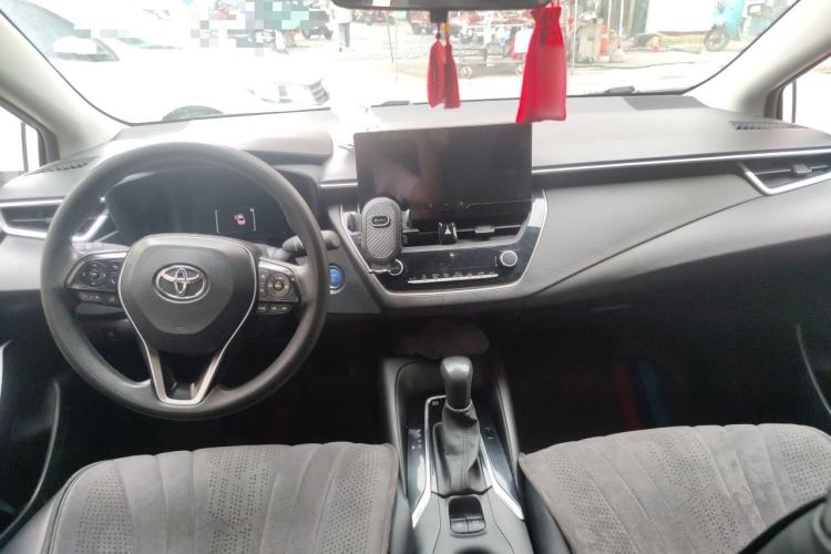 Used Toyota Corolla 2023 1.8L Smart Electric Hybrid Dual-Motor Pioneer Edition Center Console