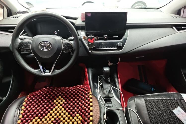 Used Toyota Corolla 2023 1.8L Smart Electric Hybrid Dual-Motor Elite Edition Center Console
