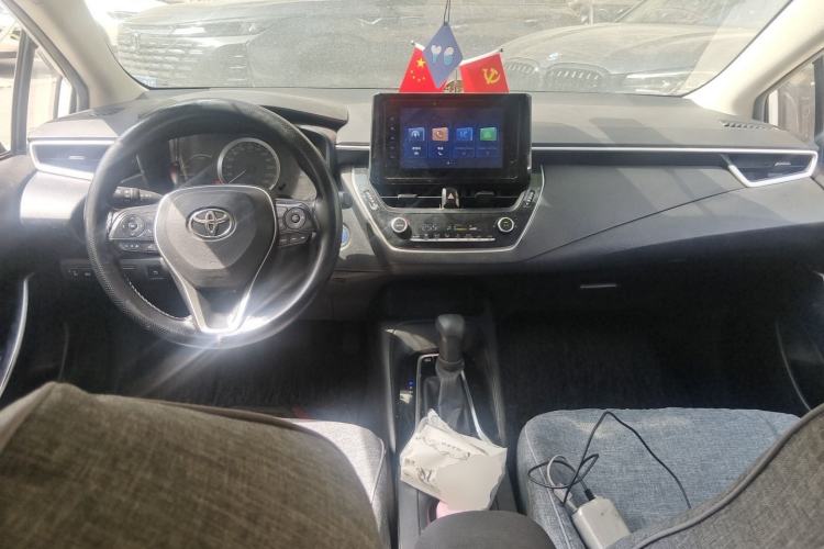 Used Toyota Corolla 2023 1.8L Smart Electric Hybrid Dual-Motor Pioneer Edition Center Console