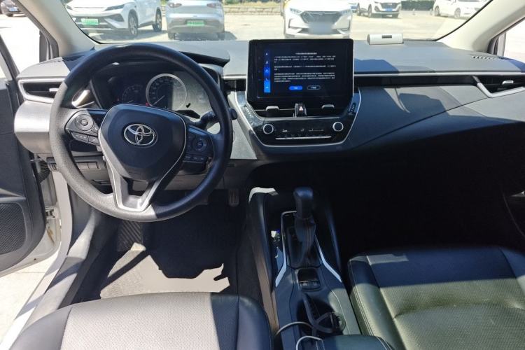 Used Toyota Corolla 2023 1.2T Elite Edition Center Console