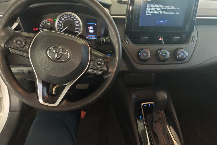Used Toyota Corolla 2023 1.2T Pioneer Edition Center Console