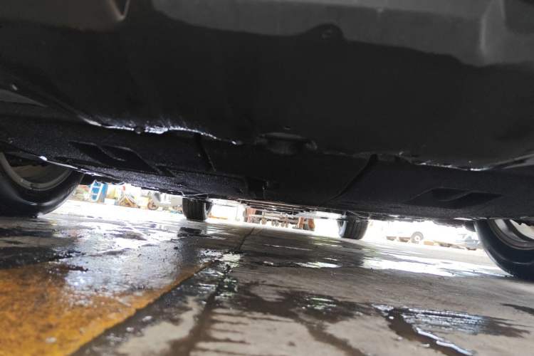 Used Toyota Corolla 2023 1.8L Smart Electric Hybrid Dual-Motor Elite Edition Chassis Front