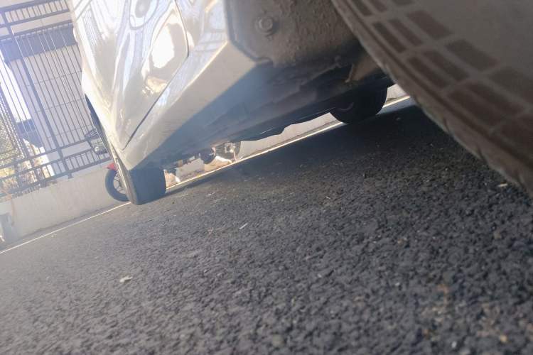 Used Toyota Corolla 2023 1.8L Smart Electric Hybrid Dual-Motor Pioneer Edition Chassis Front Right