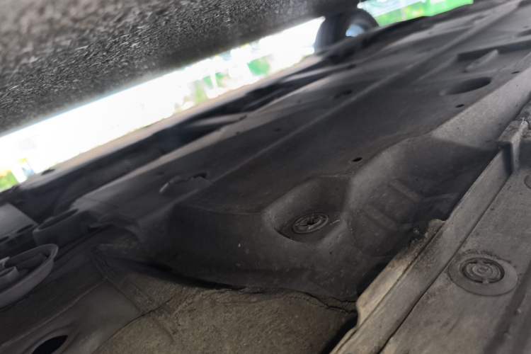 Used Toyota Corolla 2023 1.8L Smart Electric Hybrid Dual-Motor Elite Edition Chassis Front Right