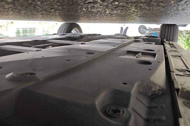 Used Toyota Corolla 2023 1.8L Smart Electric Hybrid Dual-Motor Elite Edition Chassis Front Right