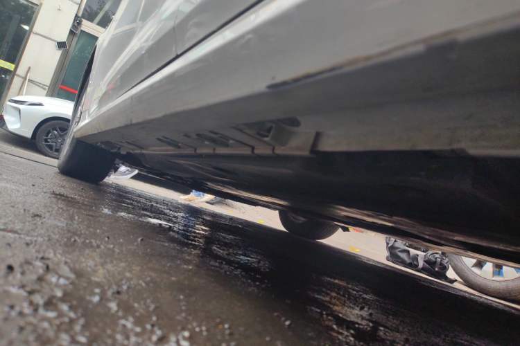 Used Toyota Corolla 2023 1.8L Smart Electric Hybrid Dual-Motor Pioneer Edition Chassis Rear Left