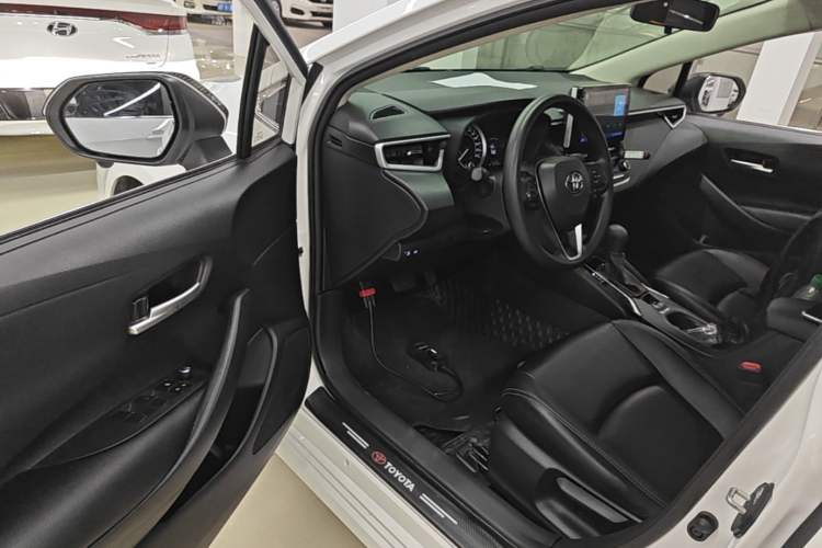 Used Toyota Corolla 2023 1.2T Elite Edition Driver Seat