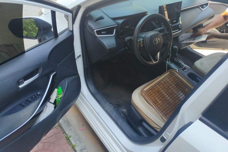 Used Toyota Corolla 2023 1.8L Smart Electric Hybrid Dual-Motor Elite Edition Driver Seat