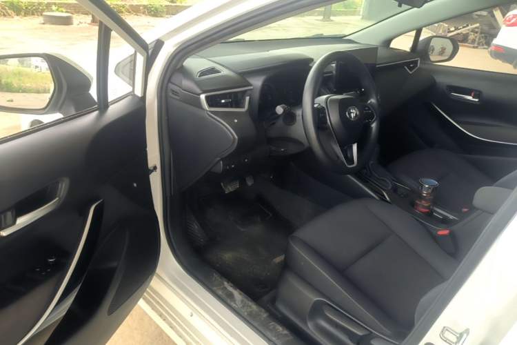 Used Toyota Corolla 2023 1.8L Smart Electric Hybrid Dual-Motor Elite Edition Driver Seat
