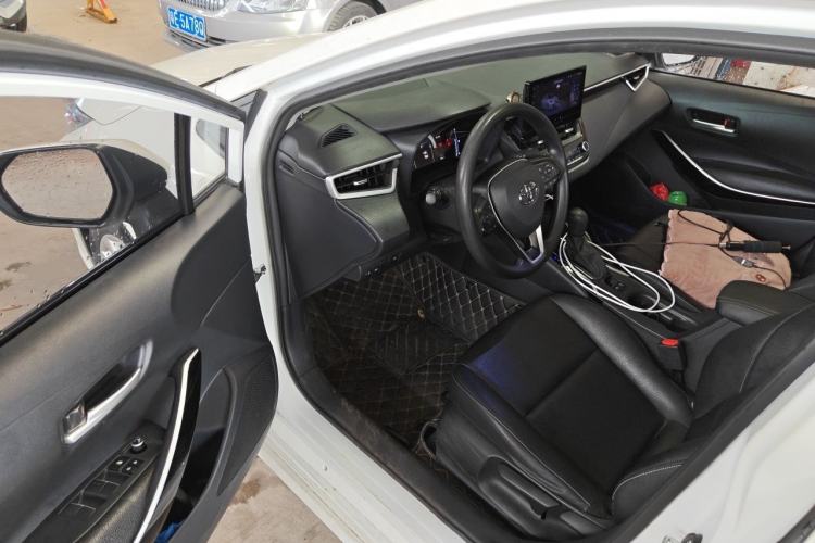 Used Toyota Corolla 2023 1.8L Smart Electric Hybrid Dual-Motor Elite Edition Driver Seat
