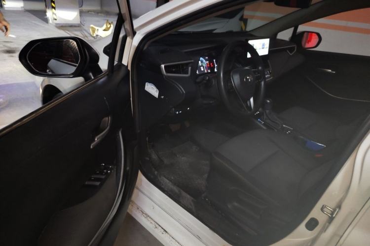 Used Toyota Corolla 2023 1.8L Smart Electric Hybrid Dual-Motor Pioneer Edition Driver Seat