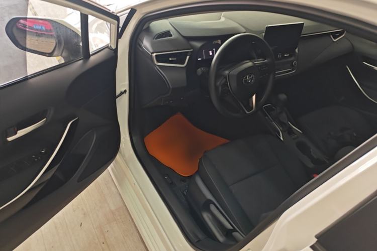 Used Toyota Corolla 2023 1.8L Smart Electric Hybrid Dual-Motor Elite Edition Driver Seat