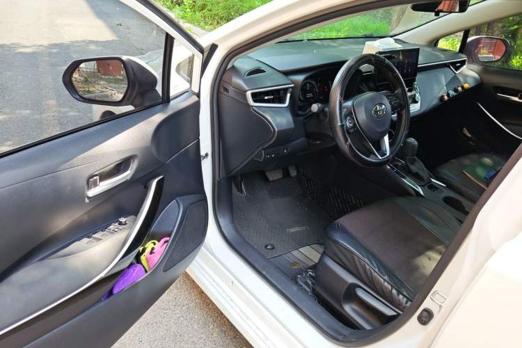 Used Toyota Corolla 2023 1.8L Smart Electric Hybrid Dual-Motor Elite Edition Driver Seat
